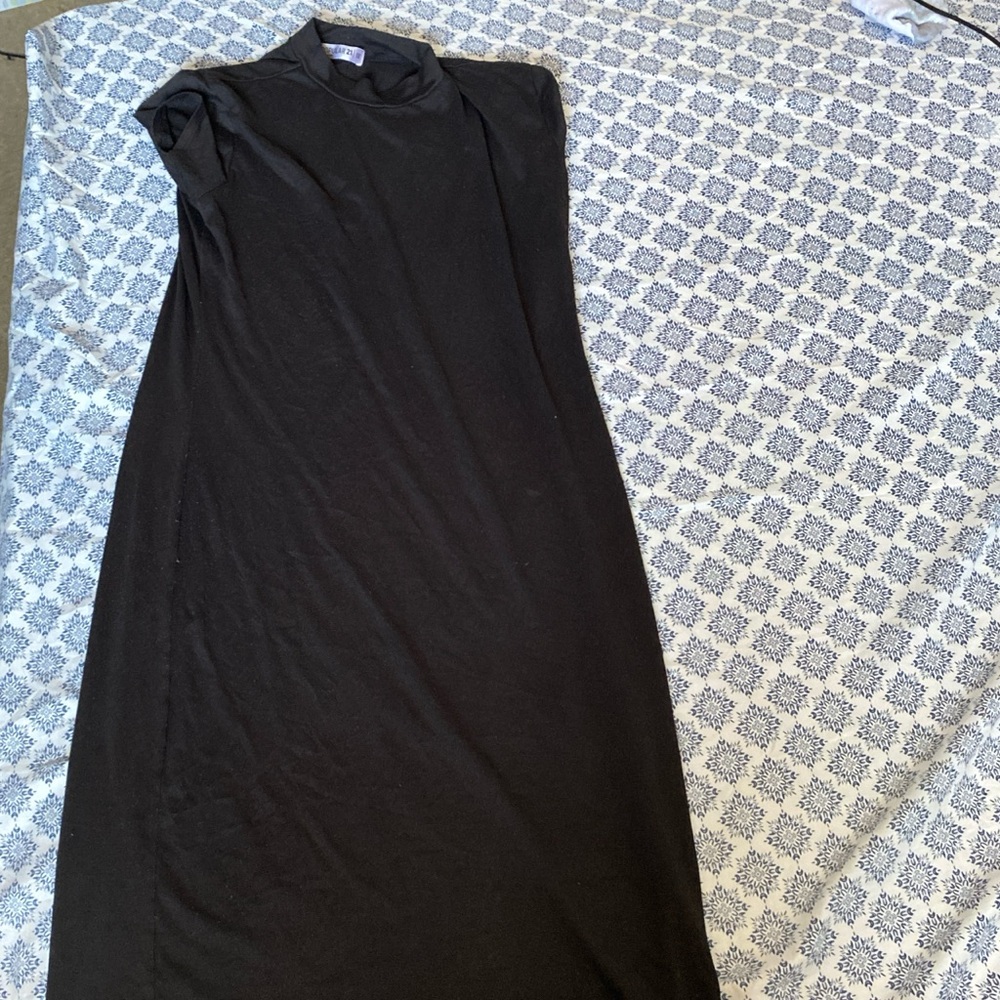 Knee length short sleeve high crew neck dress